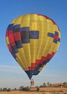 2898-T180-Ultramagic-Balloons